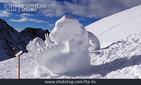 
                Schneeskulptur, Schneefigur, Klausberg                   