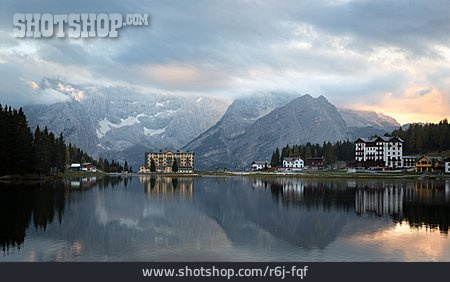 
                Bergsee, Südtirol, Misurinasee                   