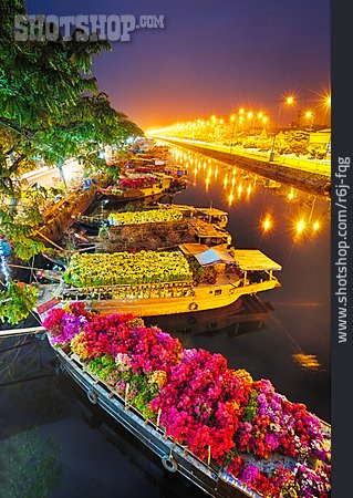 
                Vietnam, Blumenmarkt, Saigon                   
