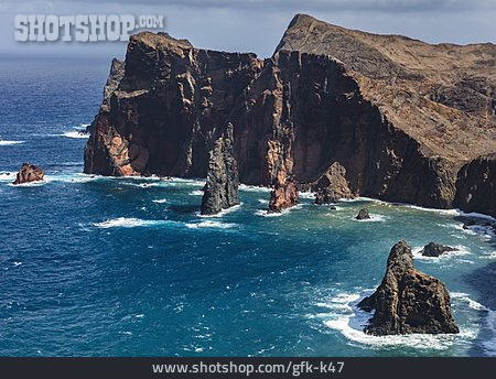 
                Atlantik, Steilküste, Ponta Do Castelo                   