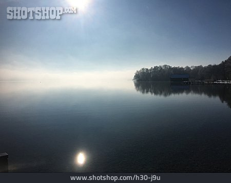 
                See, Wasserspiegelung, Starnberger See                   