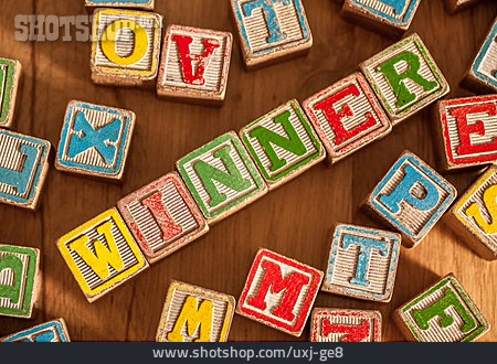 
                Gewinner, Buchstabenwürfel                   