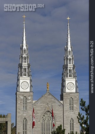 
                Ottawa, Kathedralbasilika Notre Dame                   