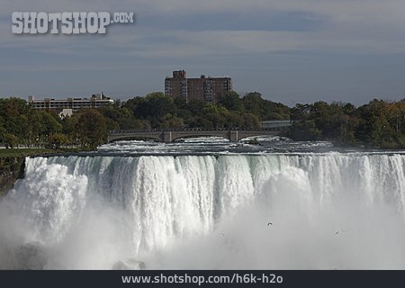 
                Usa, Niagarafälle, American Falls                   