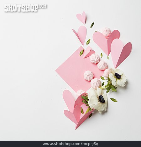 
                Valentinstag, Blumengruß, Herzen                   