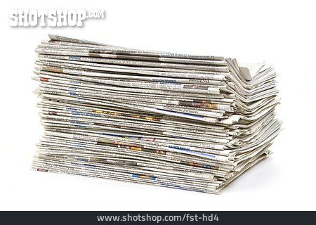 
                Tageszeitung, Zeitungsstapel                   