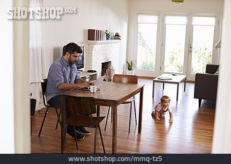 
                Zuhause, Elternzeit, Home Office                   