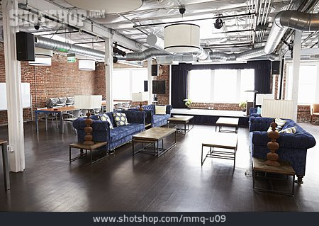 
                Lounge, Pausenraum, Coworking Space                   
