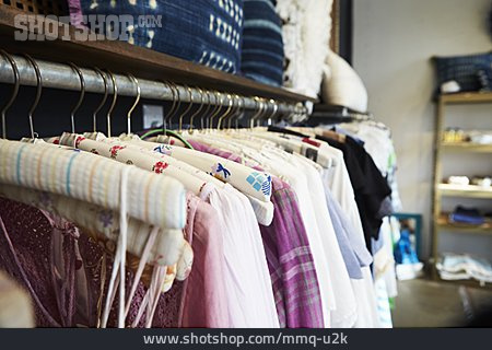 
                Kleidung & Accessoires, Mode, Boutique                   