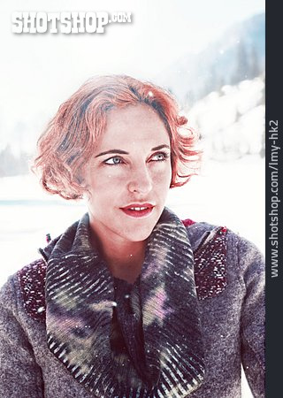 
                Frau, Winter, Rote Haare, Porträt                   