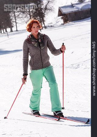 
                Frau, Skifahren, Ski, Langlauf                   