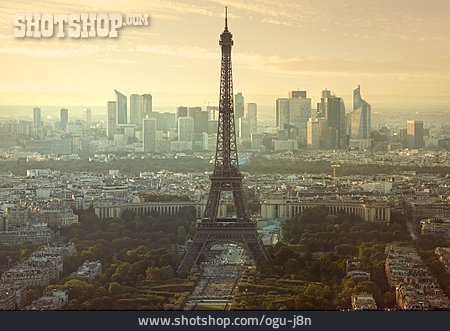 
                Paris, Eiffel Tower                   
