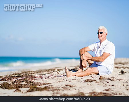 
                Senior, Erholung, Strandurlaub                   