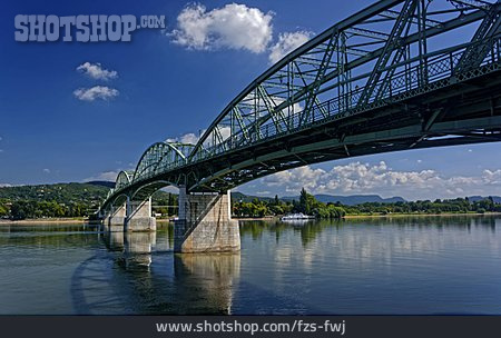 
                Stahlbrücke, Donauknie                   