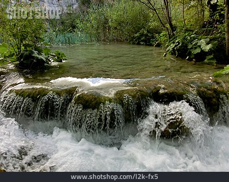 
                Fließgewässer, Nationalpark Krka                   