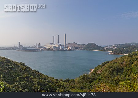 
                Hongkong, Kraftwerk, Lamma Island                   
