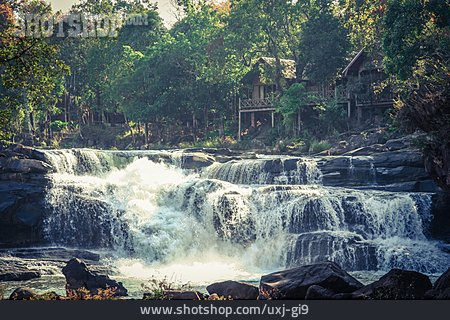 
                Wasserfall, Wildwasser, Laos                   