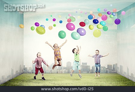 
                Freude, Kindheit, Luftballons                   