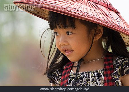 
                Kind, Mädchen, Kegelhut, Vietnamesin                   