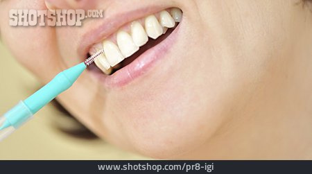 
                Zahnhygiene, Interdentalbürste                   