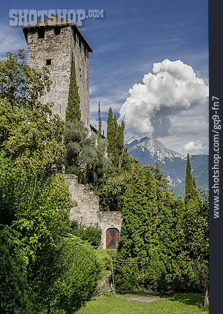 
                Südtirol, Schloss Lebenberg                   