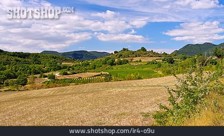 
                Landschaft, Zentralmassiv, Okzitanien, Causse Du Larzac                   