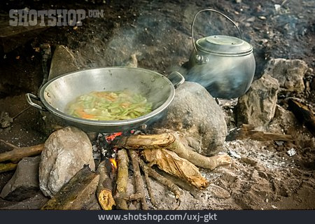
                Asiatische Küche, Feuerstelle, Traditionell                   