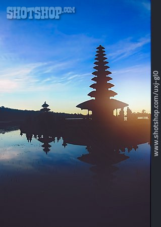 
                Indonesien, Wassertempel, Pura Bratan                   