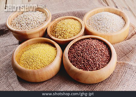 
                Getreide, Gewürze & Zutaten, Korn                   