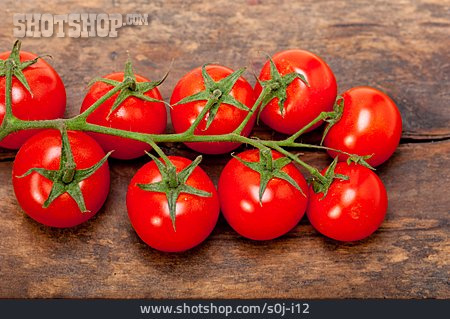 
                Tomate, Rispentomate                   