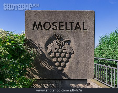 
                Weinanbaugebiet, Moseltal                   