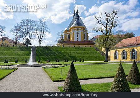
                Park, Kloster Neuzelle                   