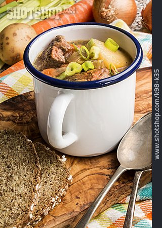 
                Hausmannskost, Lammfleisch, Irish Stew                   