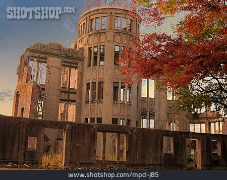 
                Hiroshima, Atombombenkuppel, Friedensdenkmal                   