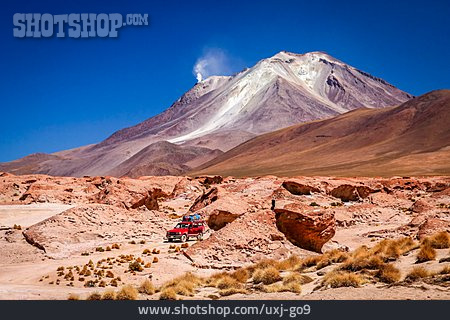 
                Vulkan, Bolivien, Andenhochland, Licancabur                   