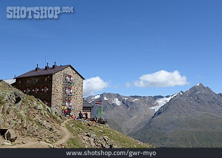 
                Schutzhütte, ötztaler Alpen, Breslauer Hütte                   