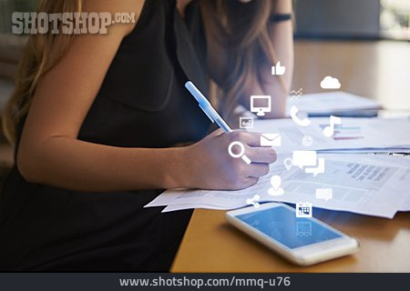 
                Digital, Online, Arbeitsplatz, Smartphone                   