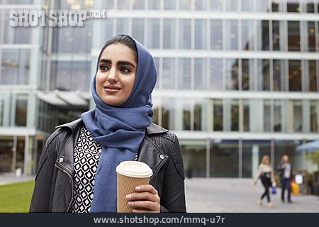 
                Urban, Kopftuch, Coffee To Go, Muslima                   