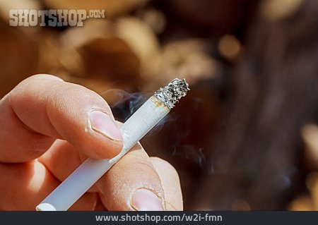 
                Zigarette, Rauchen                   