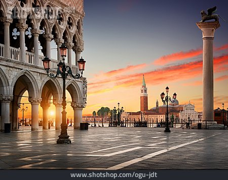 
                Venedig, Dogenpalast, Palazzo Ducale                   