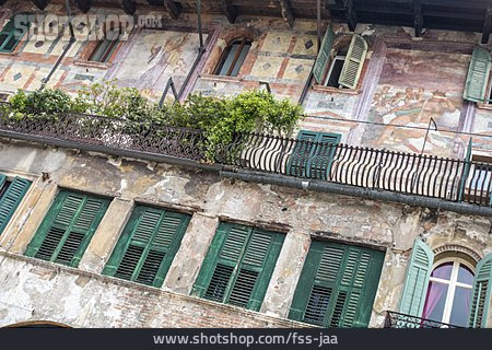 
                Malerei, Hausfassade, Verona                   