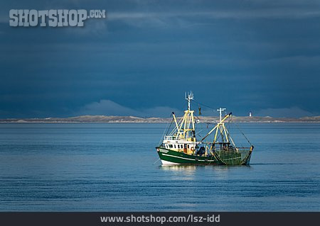 
                Nordseeküste, Fischerboot, Krabbenkutter                   