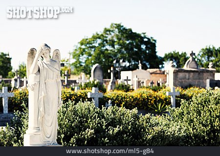 
                Friedhof, Mallorca, Engelskulptur                   