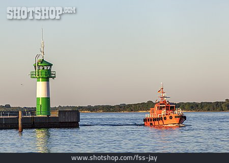 
                Leuchtturm, Lotsenboot, Lübeck-travemünde                   