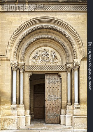 
                Fassade, Romanik, Tympanon, Saint-théodorit                   