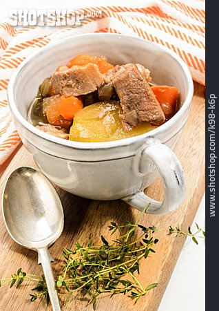 
                Hausmannskost, Eintopf, Irish Stew                   