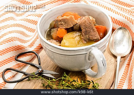 
                Suppe, Rindfleisch, Einlage                   