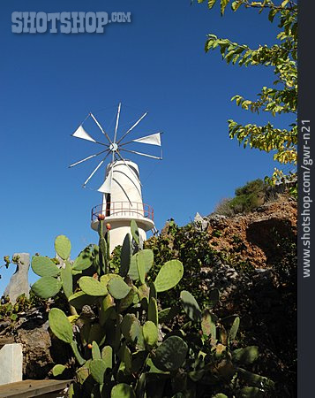 
                Windmühle, Kreta, Lasithi-hochebene                   