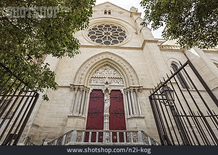 
                Eingangstür, Montpellier, Cathédrale Saint-pierre                   
