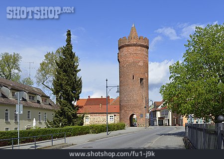 
                Beeskow, Luckauer Torturm, Dicker Turm                   